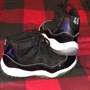 Air Jordan 11 Retro Space Jam 2016 Release